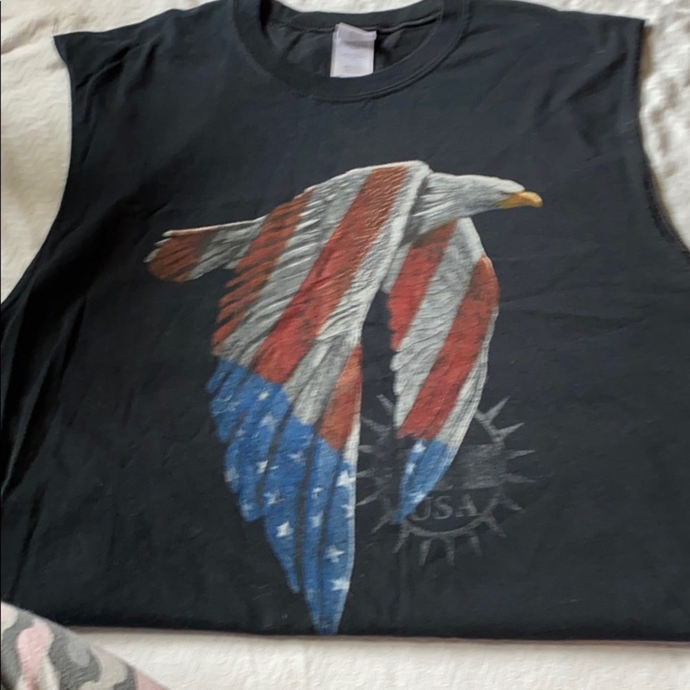 Men’s sleeveless patriotic shirt